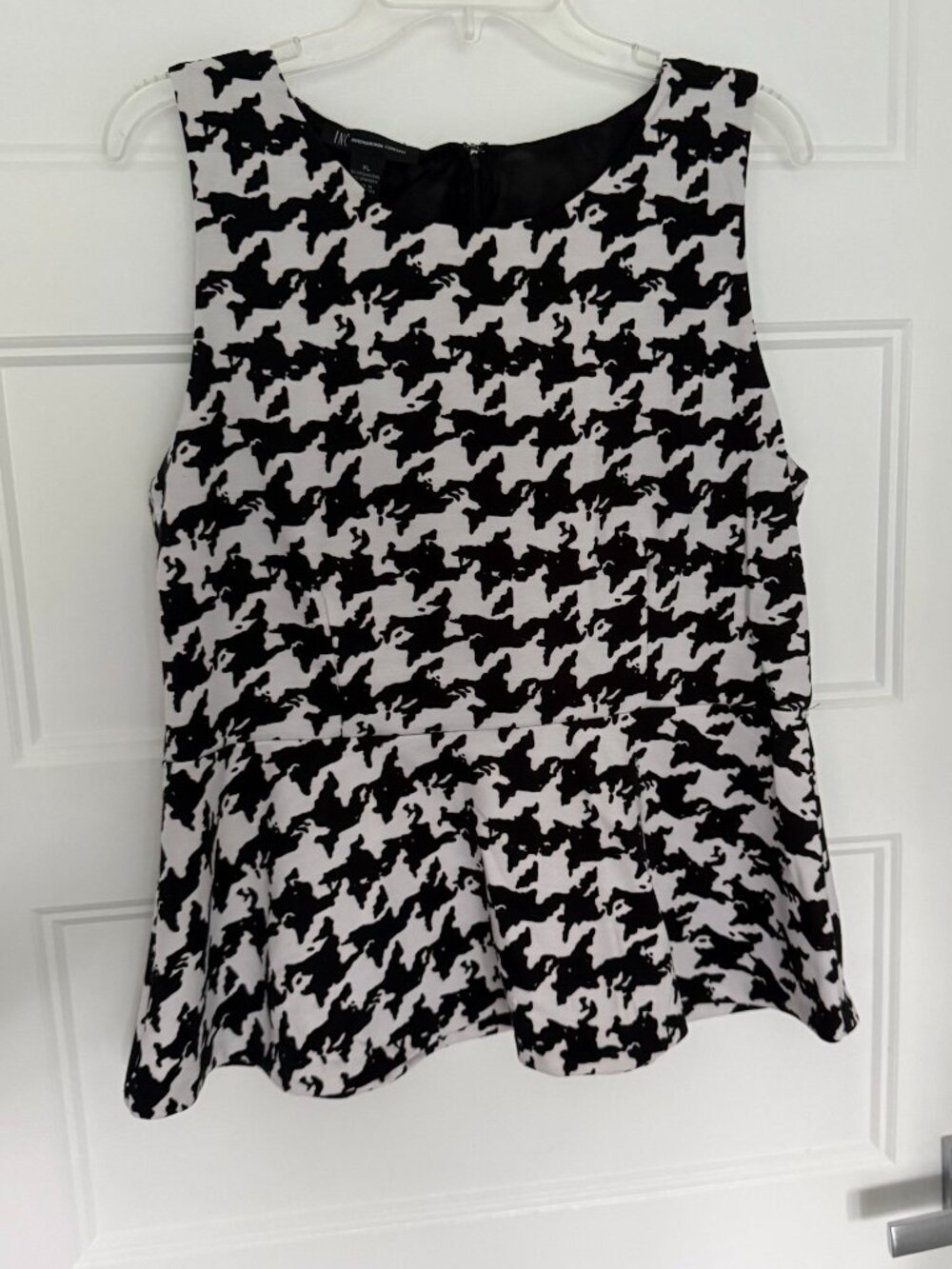 INC - Sleeveless Houndstooth Top with Peplum - XL